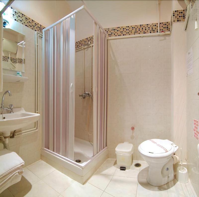 Hotel Varonos Delphes Extérieur photo