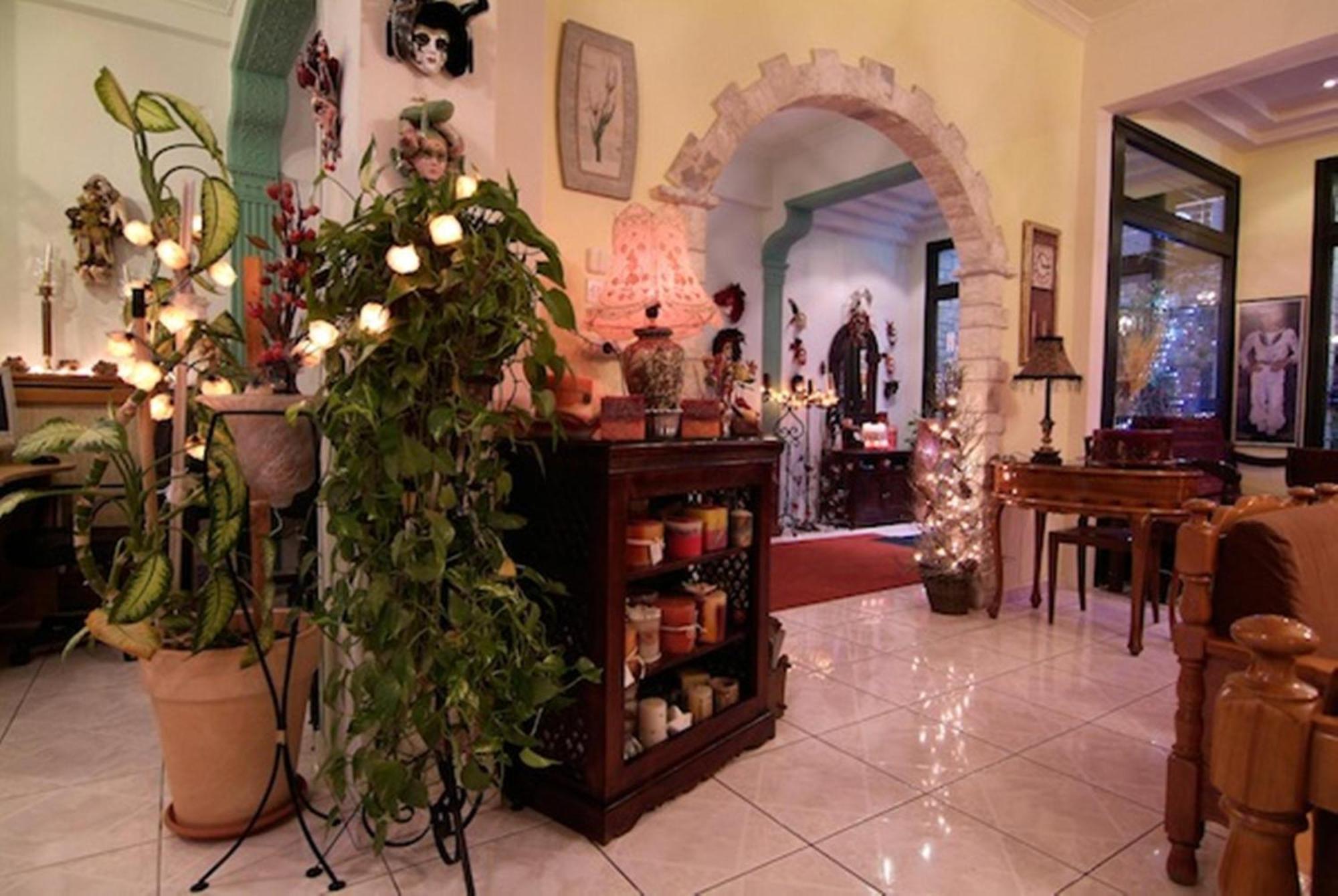 Hotel Varonos Delphes Extérieur photo
